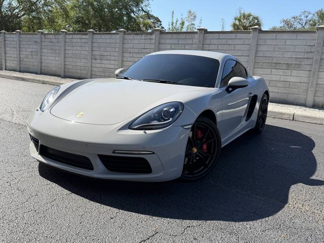 2019 Porsche Cayman S RWD photo