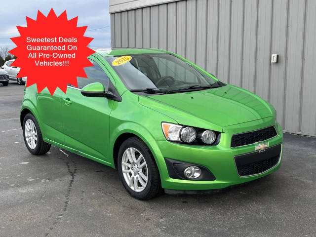2015 Chevrolet Sonic LT FWD photo