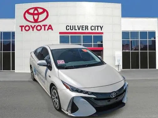 2020 Toyota Prius Prime XLE FWD photo