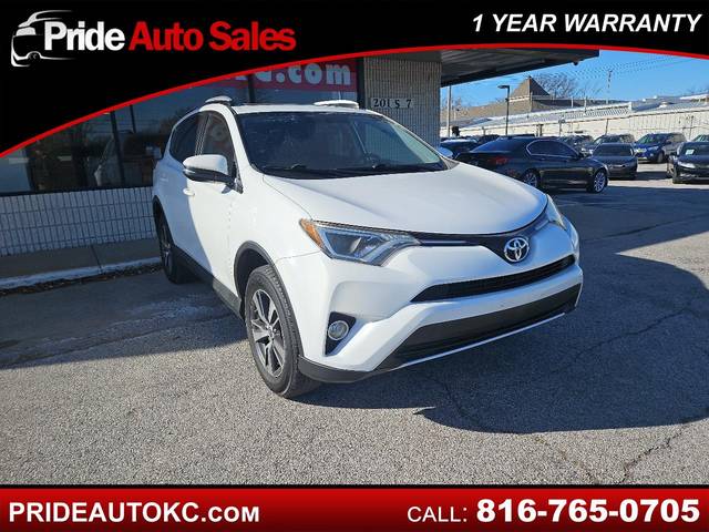 2016 Toyota RAV4 XLE AWD photo