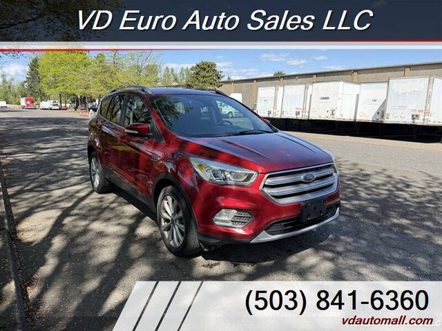 2017 Ford Escape Titanium 4WD photo