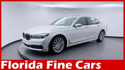 2020 BMW 7 Series 740i RWD photo