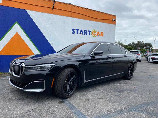2020 BMW 7 Series 740i RWD photo
