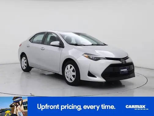 2019 Toyota Corolla LE FWD photo