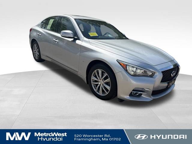 2015 Infiniti Q50 Premium AWD photo