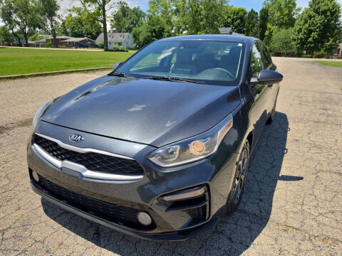 2019 Kia Forte LXS FWD photo