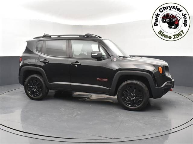 2018 Jeep Renegade Trailhawk 4WD photo