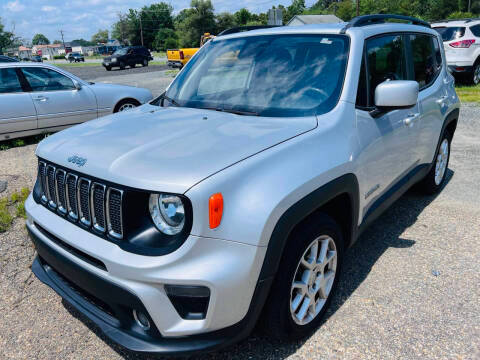 2019 Jeep Renegade Latitude FWD photo