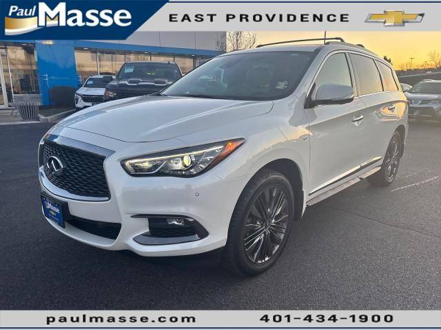 2019 Infiniti QX60 LUXE AWD photo