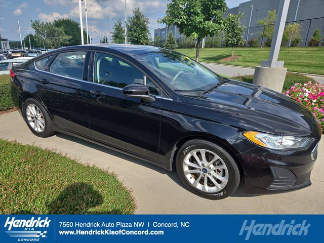 2020 Ford Fusion SE FWD photo