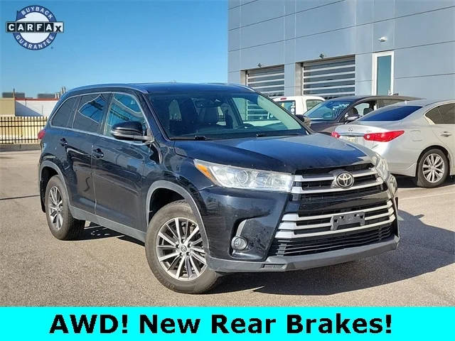 2019 Toyota Highlander XLE AWD photo