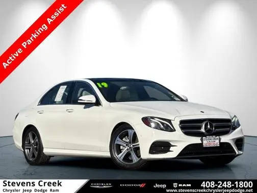 2019 Mercedes-Benz E-Class E 300 RWD photo