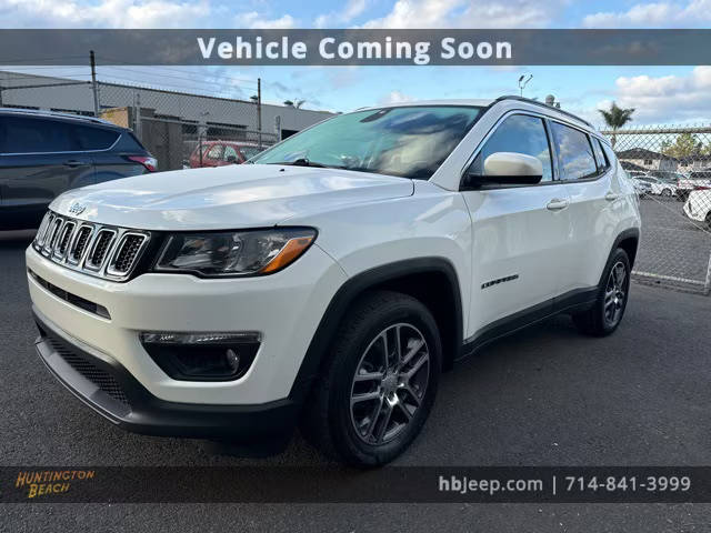 2019 Jeep Compass Latitude w/Sun/Wheel Pkg FWD photo