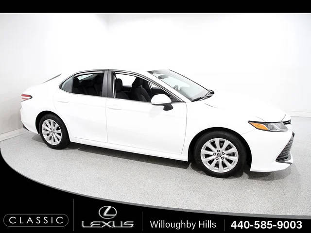 2019 Toyota Camry LE FWD photo