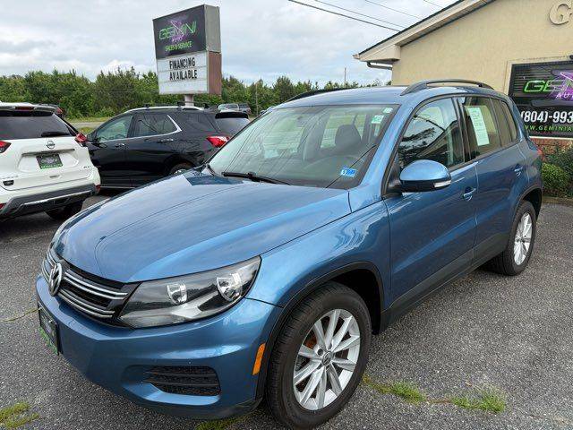 2017 Volkswagen Tiguan AWD photo