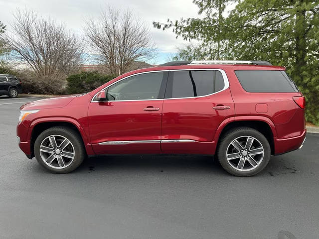 2019 GMC Acadia Denali FWD photo