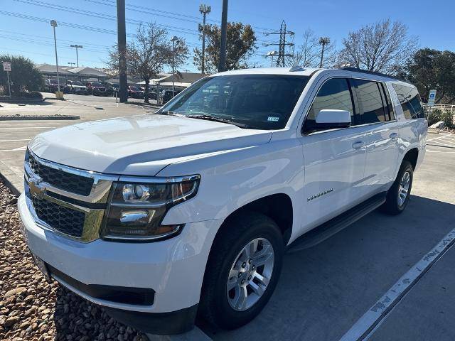 2019 Chevrolet Suburban LT RWD photo