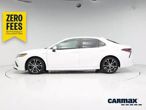 2019 Toyota Camry Hybrid SE FWD photo