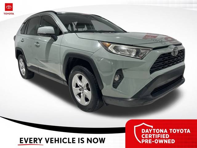 2019 Toyota RAV4 XLE FWD photo