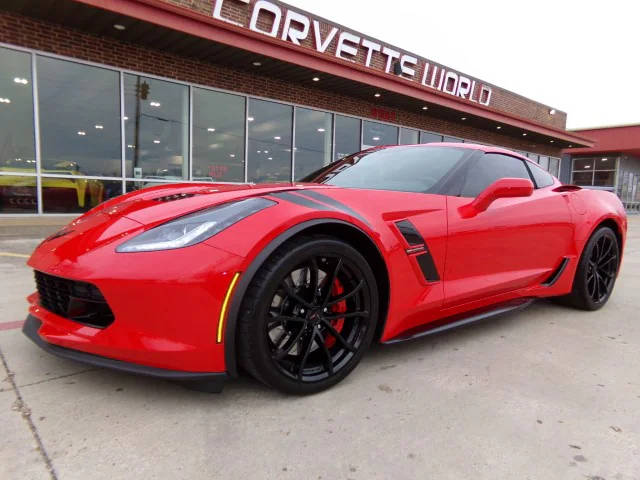 2019 Chevrolet Corvette Grand Sport 1LT RWD photo