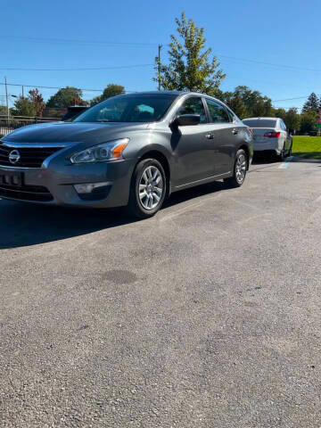 2015 Nissan Altima 2.5 S FWD photo