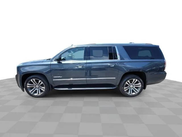 2020 GMC Yukon XL Denali 4WD photo