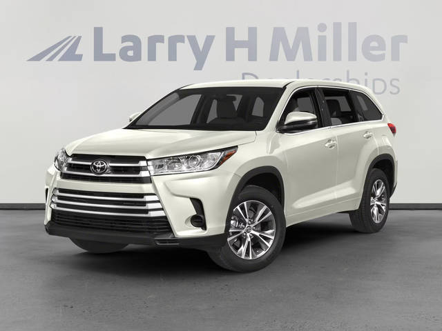 2019 Toyota Highlander LE AWD photo