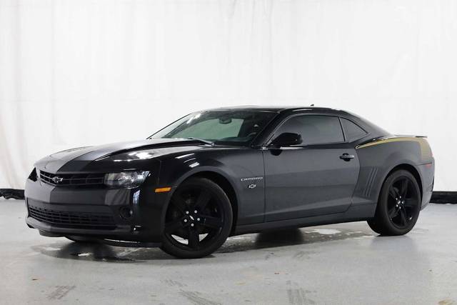 2015 Chevrolet Camaro LS RWD photo