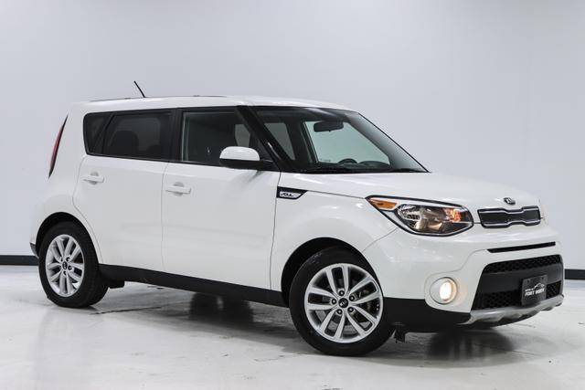 2019 Kia Soul + FWD photo