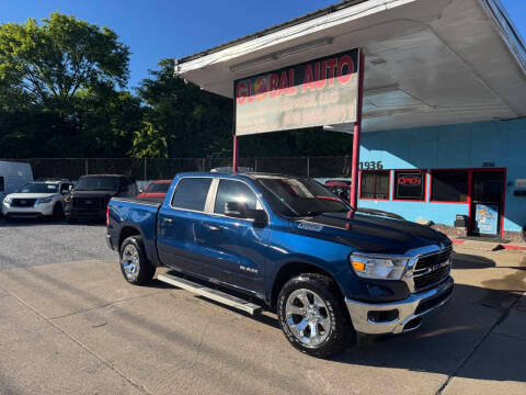 2019 Ram 1500 Big Horn/Lone Star 4WD photo