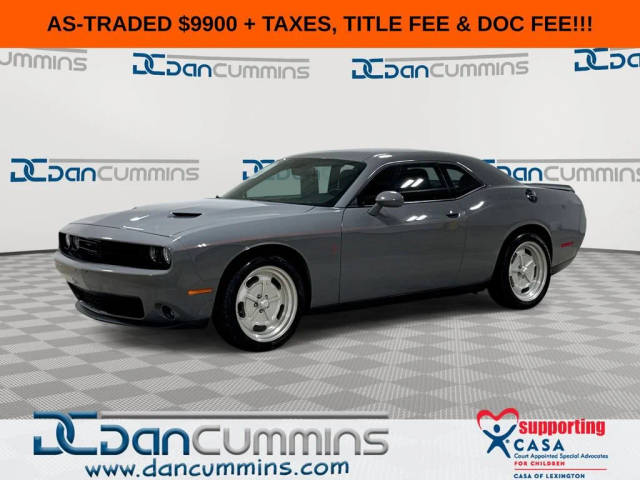 2019 Dodge Challenger SXT RWD photo