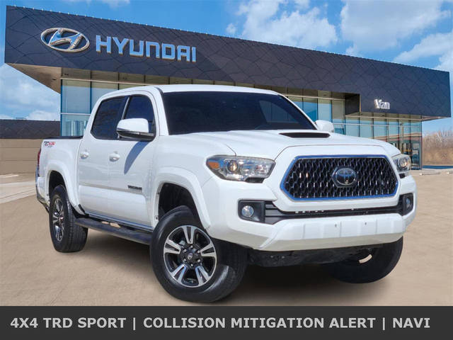 2018 Toyota Tacoma TRD Sport 4WD photo