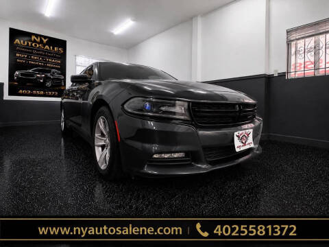 2016 Dodge Charger SXT RWD photo