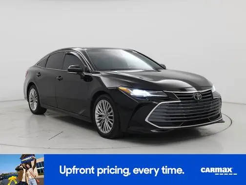 2019 Toyota Avalon Limited FWD photo