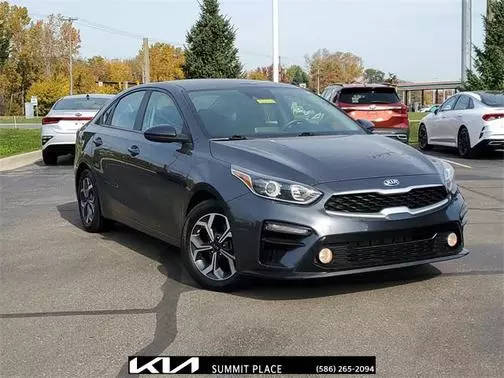 2019 Kia Forte LXS FWD photo