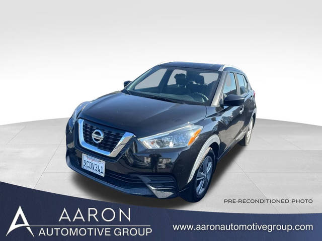 2019 Nissan Kicks S FWD photo