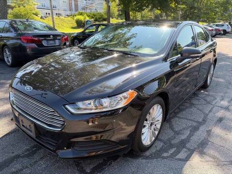 2015 Ford Fusion SE Hybrid FWD photo