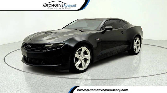 2020 Chevrolet Camaro LT1 RWD photo