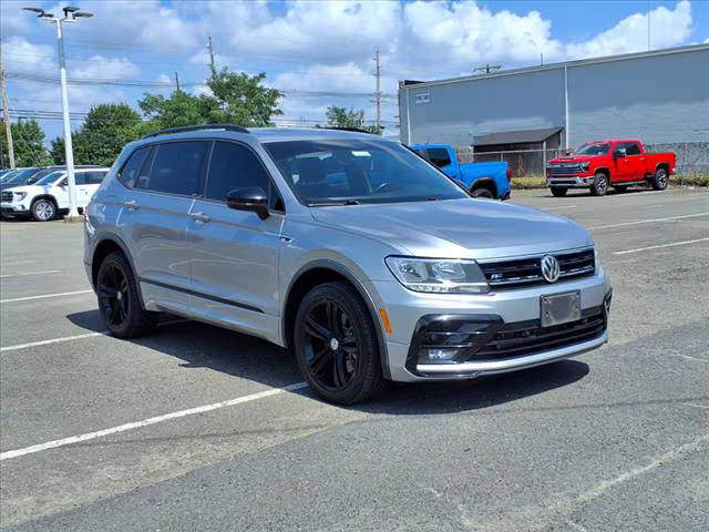 2019 Volkswagen Tiguan SEL R-Line Black AWD photo