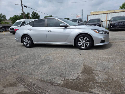 2020 Nissan Altima 2.5 S FWD photo