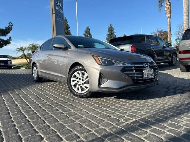 2020 Hyundai Elantra SE FWD photo