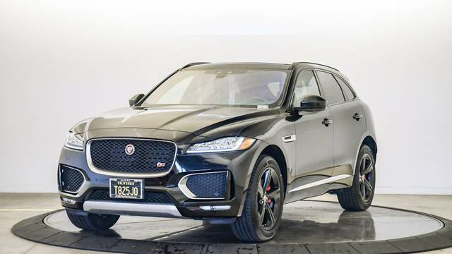 2019 Jaguar F-Pace S AWD photo