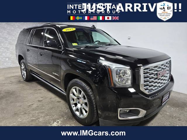 2019 GMC Yukon XL Denali 4WD photo