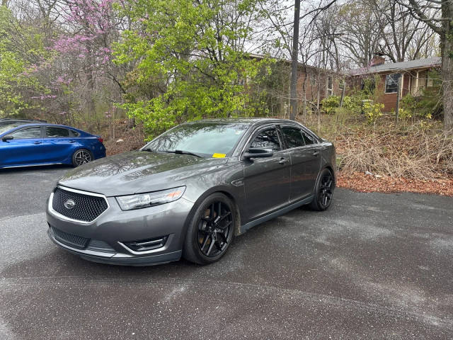 2019 Ford Taurus SHO AWD photo