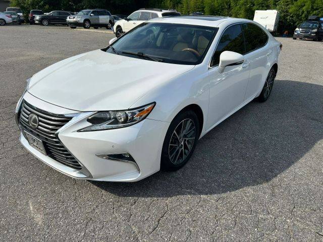 2016 Lexus ES FWD photo