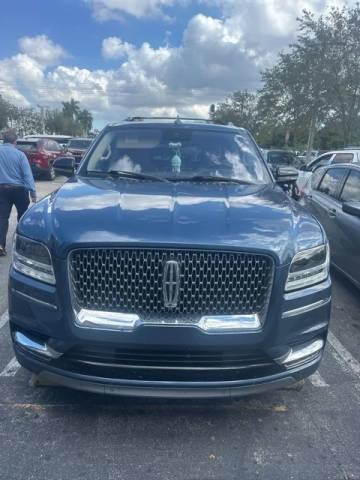 2019 Lincoln Navigator Reserve 4WD photo