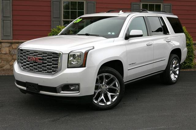 2020 GMC Yukon Denali 4WD photo