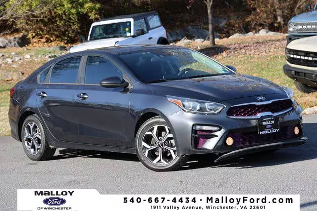 2019 Kia Forte LXS FWD photo