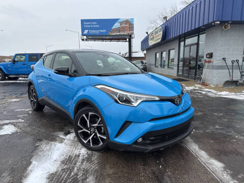 2019 Toyota C-HR Limited FWD photo