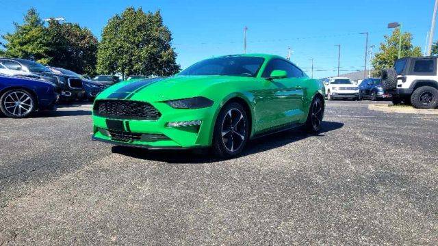 2019 Ford Mustang EcoBoost RWD photo